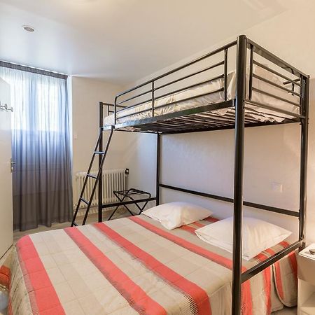 Alp'Hotel Voreppe Luaran gambar