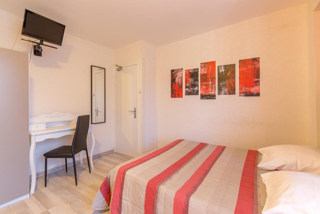 Alp'Hotel Voreppe Bilik gambar