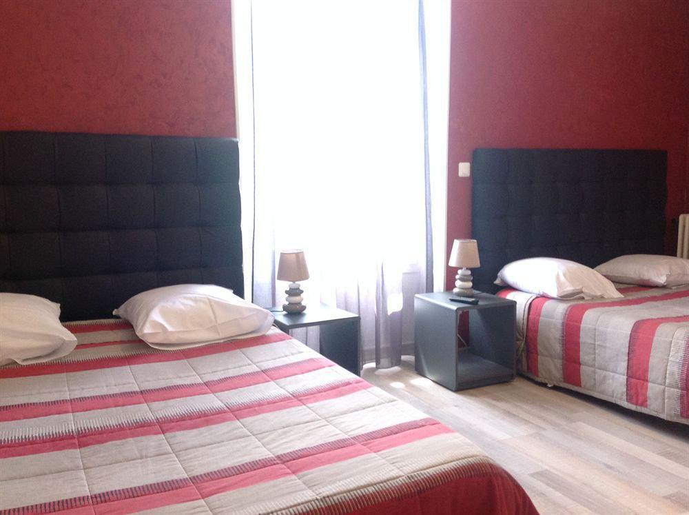 Alp'Hotel Voreppe Luaran gambar