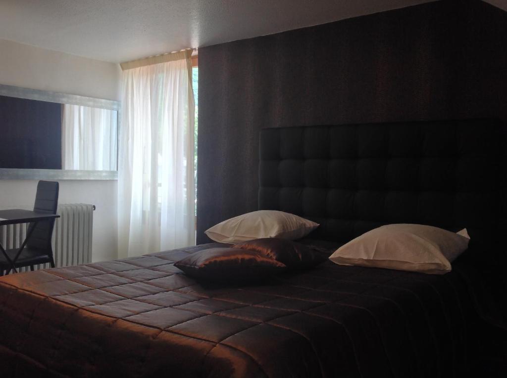 Alp'Hotel Voreppe Luaran gambar